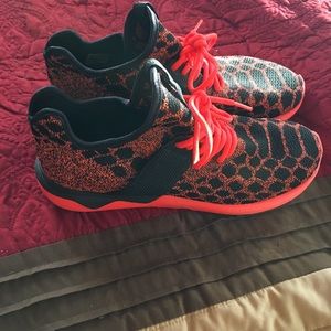Adidas tubular primeknit snake orange